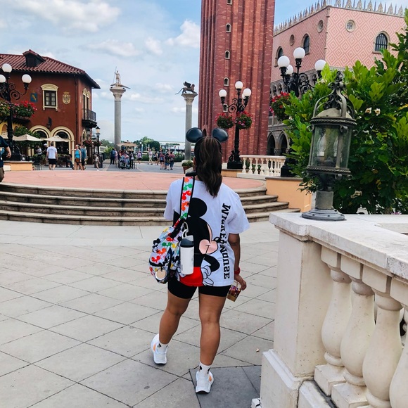 Meet your Posher, Jacqueleen - Picture 1 of 1